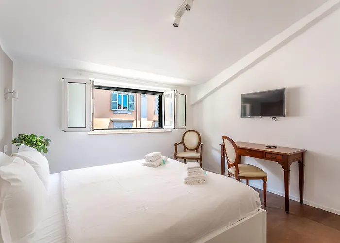 Iflat Bright Brand New 2-bedroom In Monti *